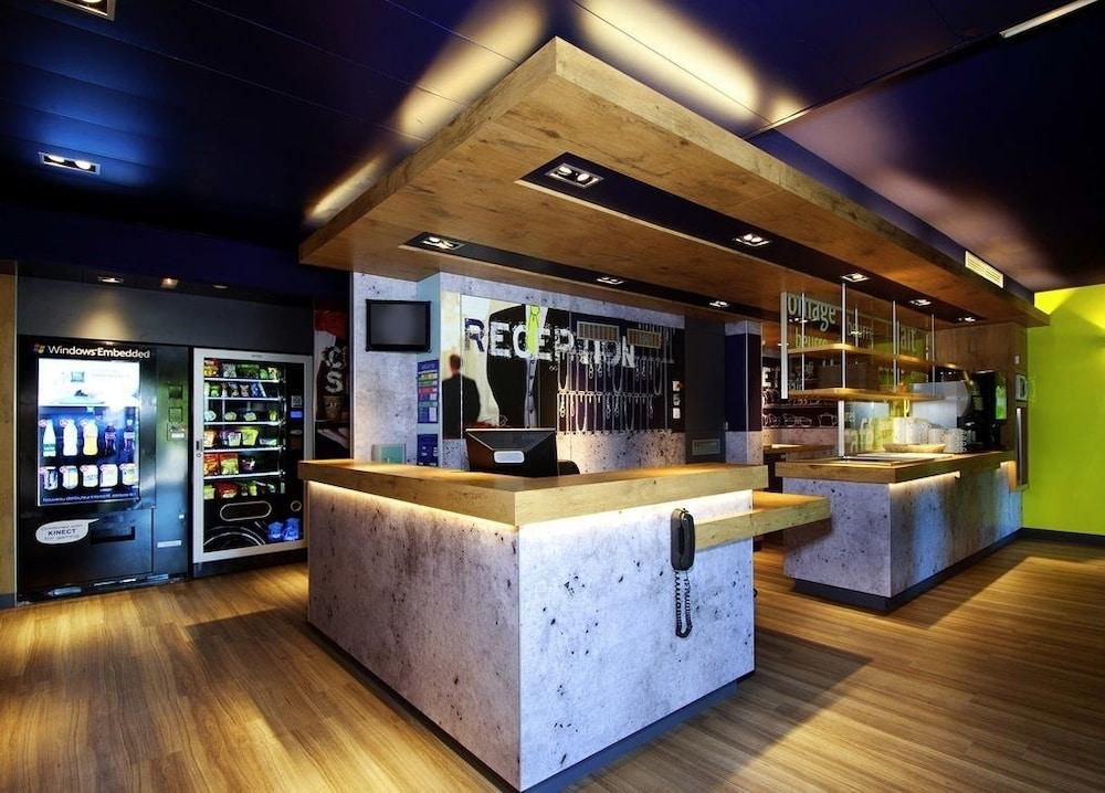 Ibis Budget Caen Porte De Bretagne 2*