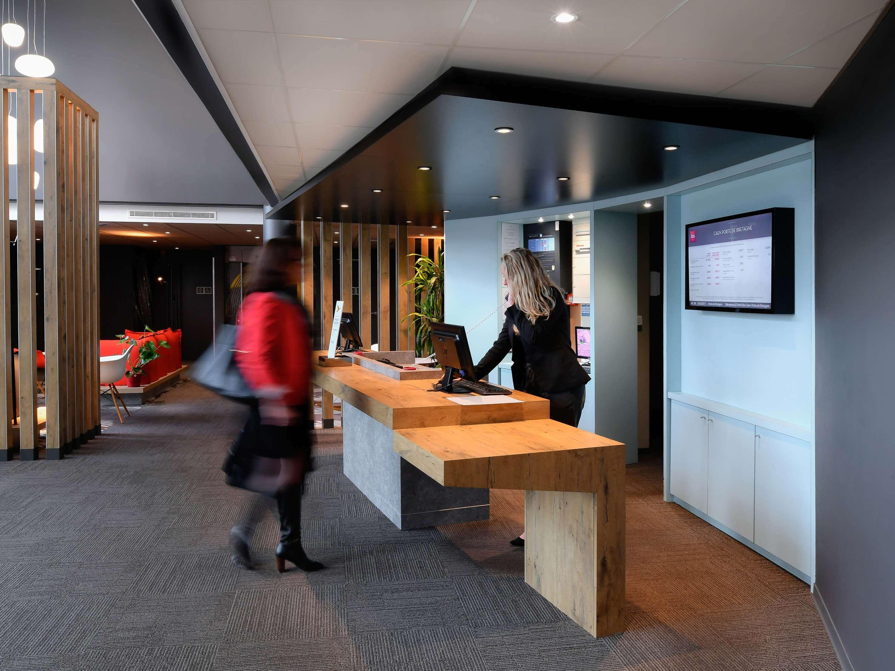 Ibis Budget Caen Porte De Bretagne 2*
