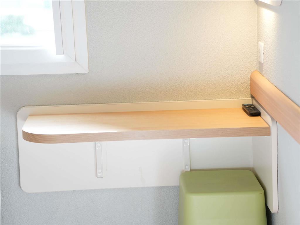 Ibis Budget Caen Porte De Bretagne Hotel 2*